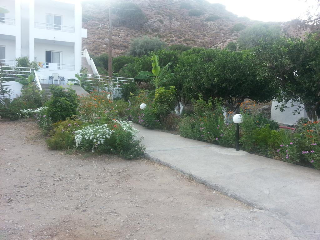 Antouan Matina * Archangelos (Rhodes)