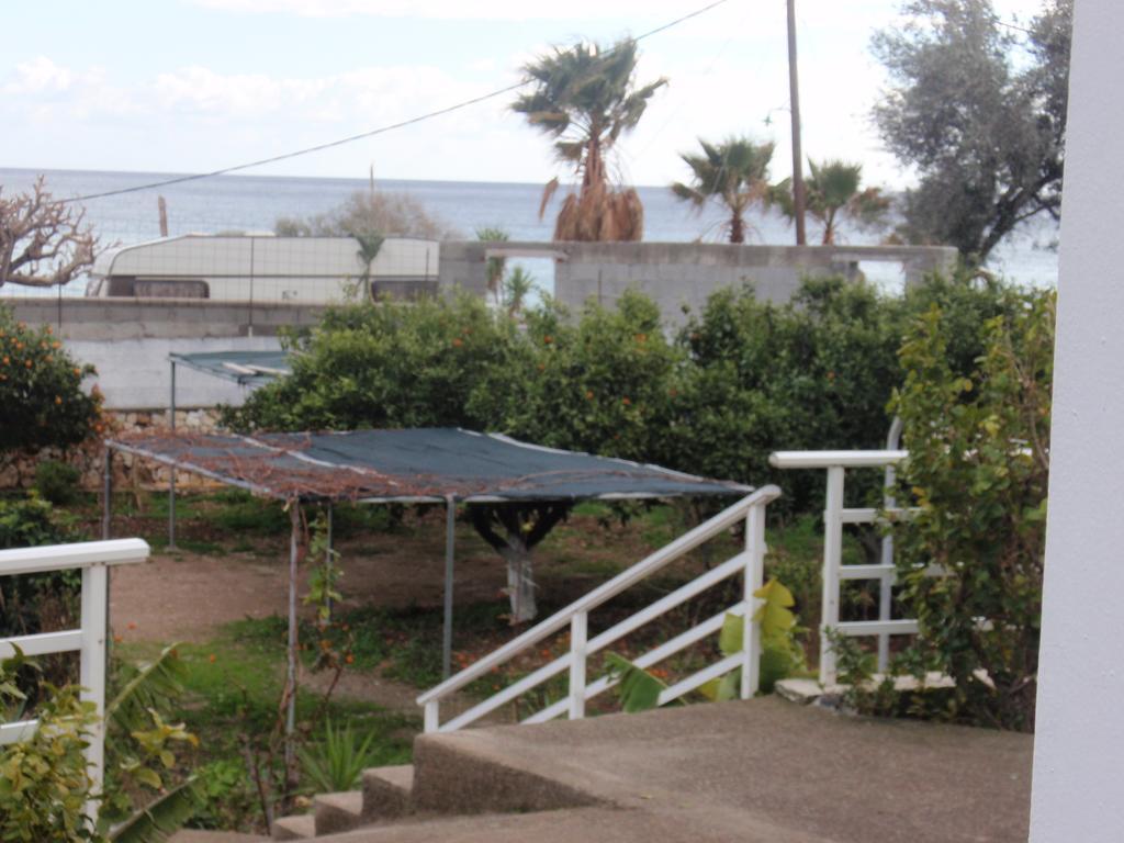 Apartment Antouan Matina *