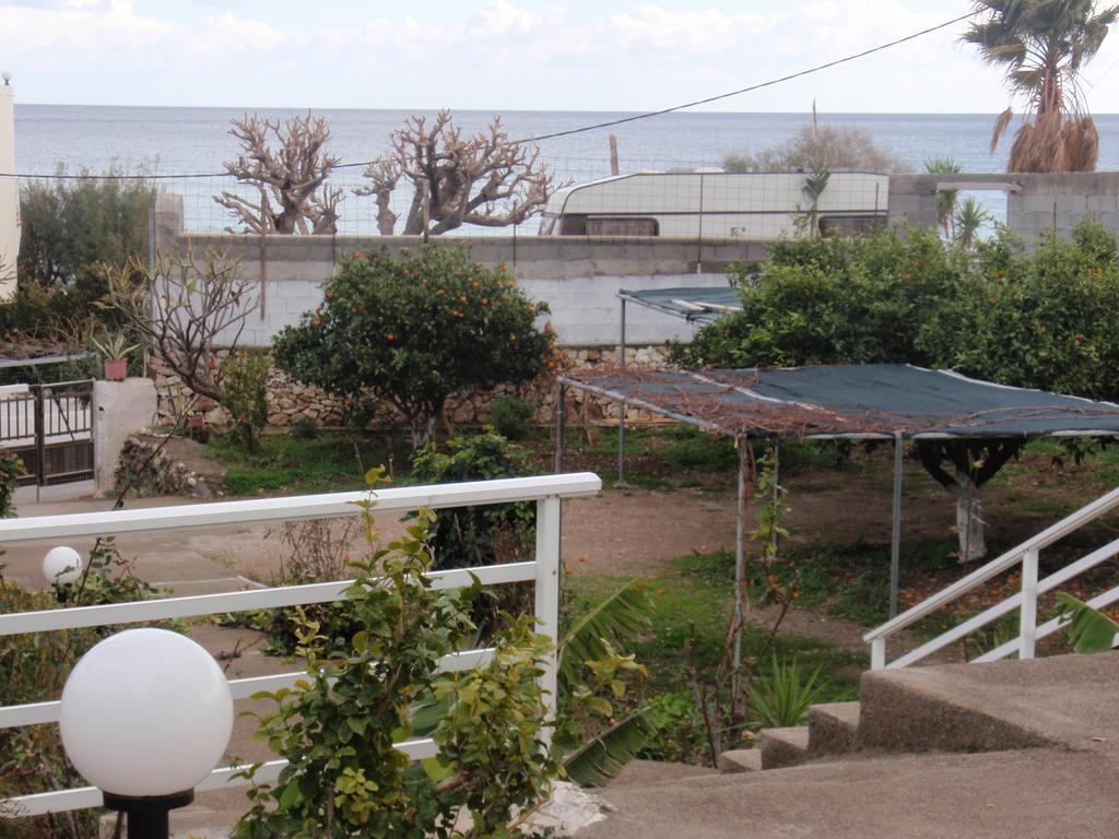 Antouan Matina Apartment *