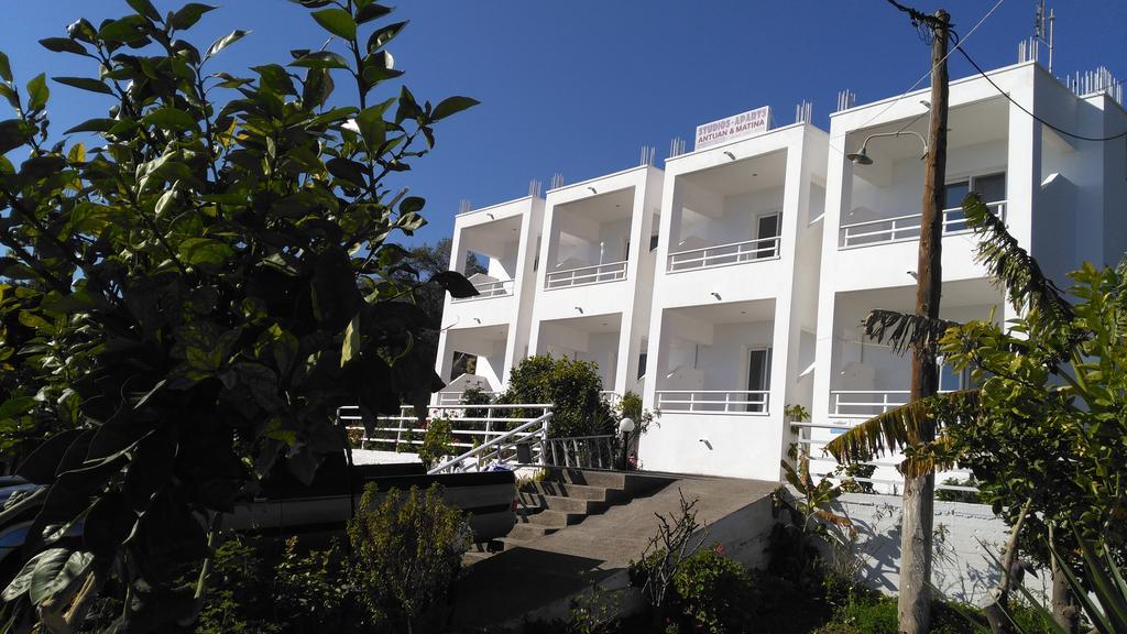 Antouan Matina Apartment *